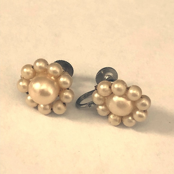 Vintage flower non-pierced earrings - Picture 1 of 2
